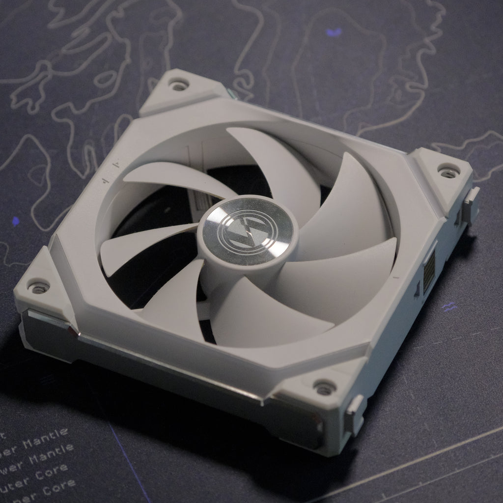 Refurbished Lian Li UNI 120mm Fan