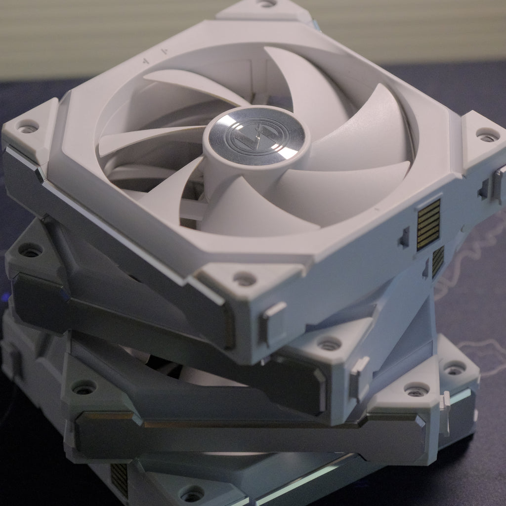 Refurbished Lian Li UNI 120mm Fan