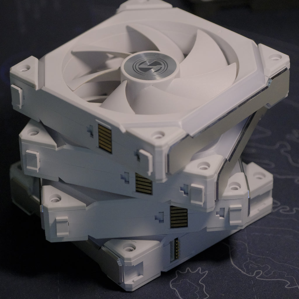 Refurbished Lian Li UNI 120mm Fan
