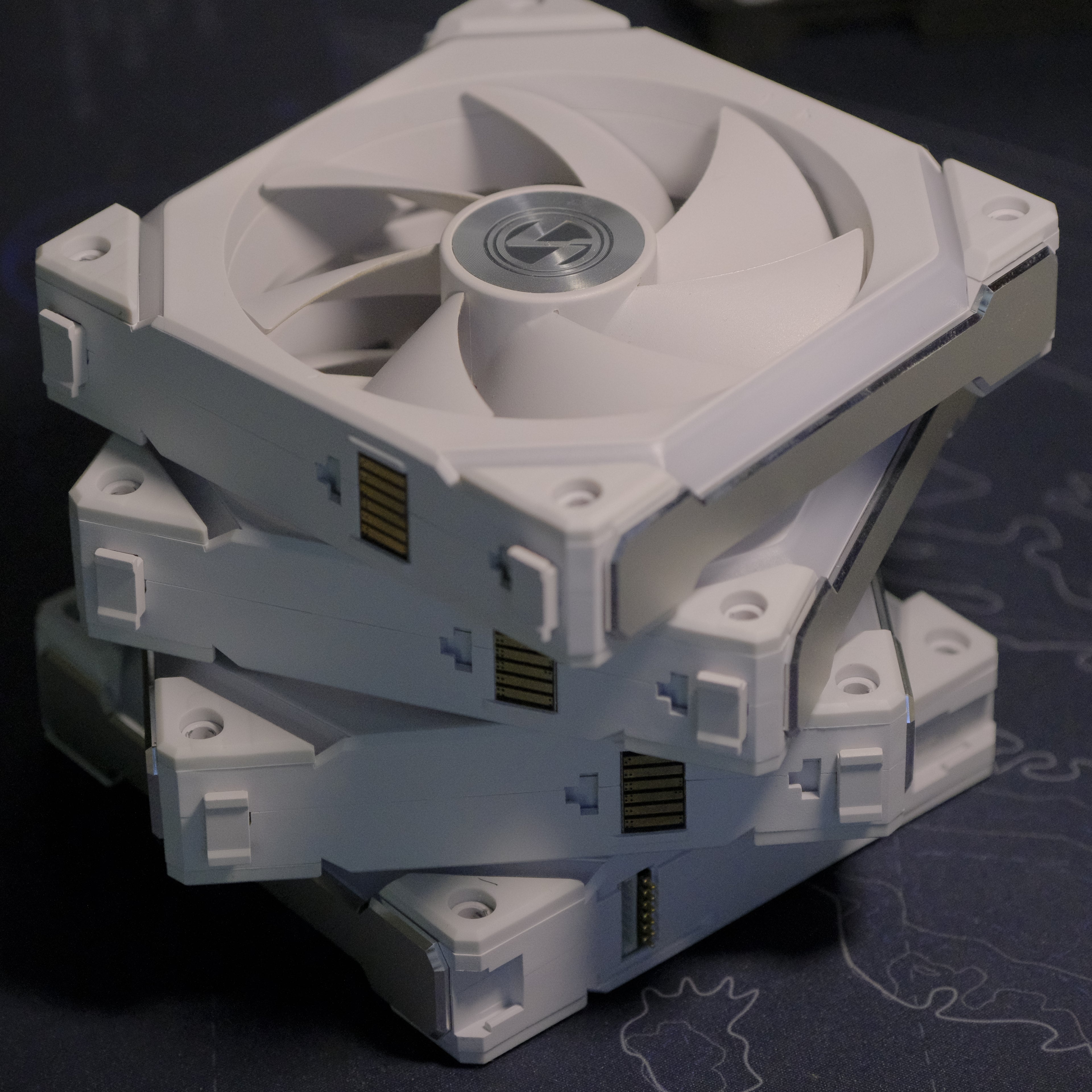 Refurbished Lian Li UNI 120mm Fan